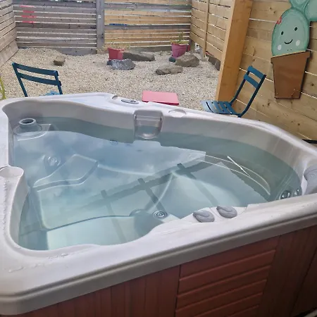 Le Perchoir A Cote De La ,spa Vakantiehuis *
